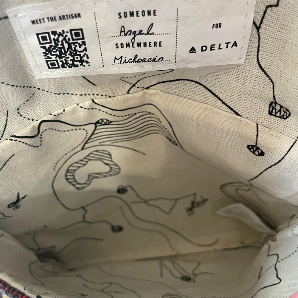 Delta One Someone Somewhere Toiletry kit. New, fresh, unused from Sept 2023